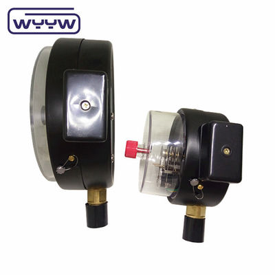 6 "150mm কালো ইস্পাত বৈদ্যুতিক যোগাযোগ চাপ গেইজ নীচে মাউন্ট